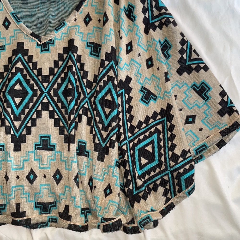 Large Overthrow Boho Shirt - Picture 3 of 7